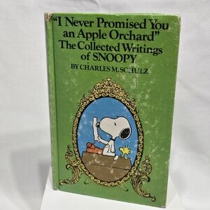 VINTAGE Hardcover Peanuts Charles Schultz Snoopy I Never Pro.ised You An Apple O